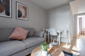 Take It Easy in This Stylish Architect Flat
